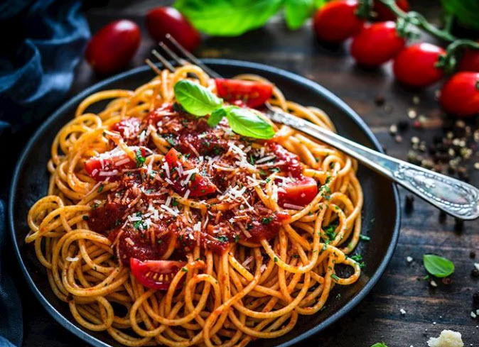 İtalyan Makarnasının Anatomisi: Makarna Sos Eşleşmesi! Hangi Sos Hangi Makarna Tipiyle Eşleşir?