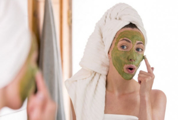 Cilt Bakımında Doğru Bilinen Yanlışlar: Her Gün Maske Yapmak Faydalı mı?