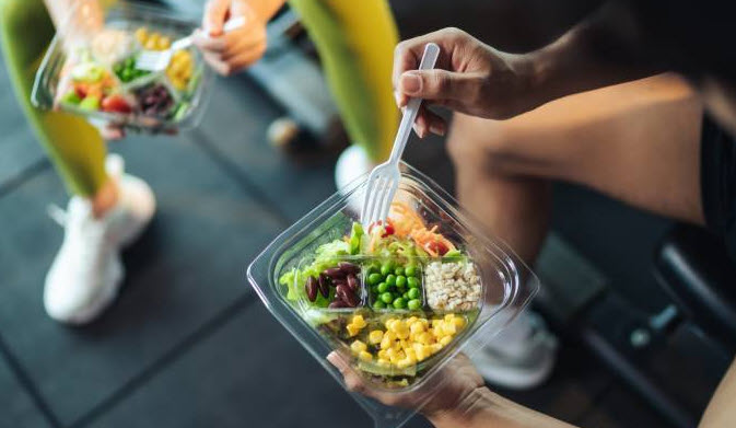 Spor Öncesi ve Sonrası Beslenme Nasıl Olmalı? Yağ Yakımı ve Kas Gelişimi İçin Doğru Zamanlama