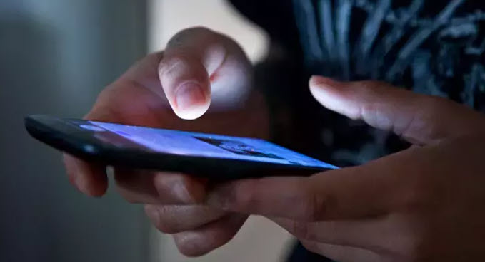 Telefon Yavaşlaması Depolama mı, Yazılım mı? Asıl Suçlu Hangisi?